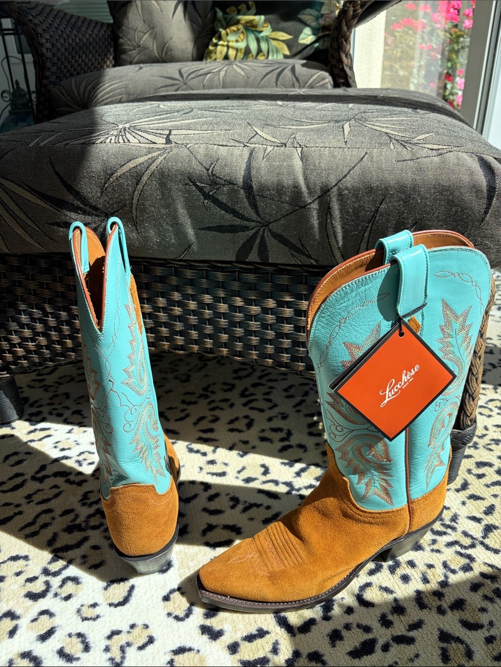 Lucchese Women's Turquoise and Brown Lace-Up Western Boots . - Picture 3 of 6
